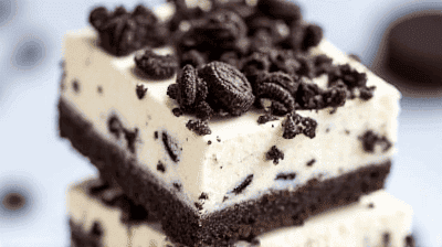 NoBake Oreo Cheesecake Bars A Quick Crunchy Dessert for Any Occasion