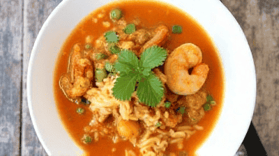 Spicy Thai Coconut Curry Soup with Shrimp Rice Noodles A FlavorPacked Bowl